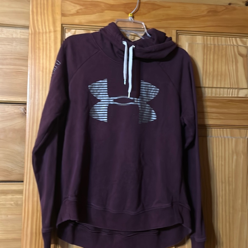 UnderArmour women’s size large hoodie